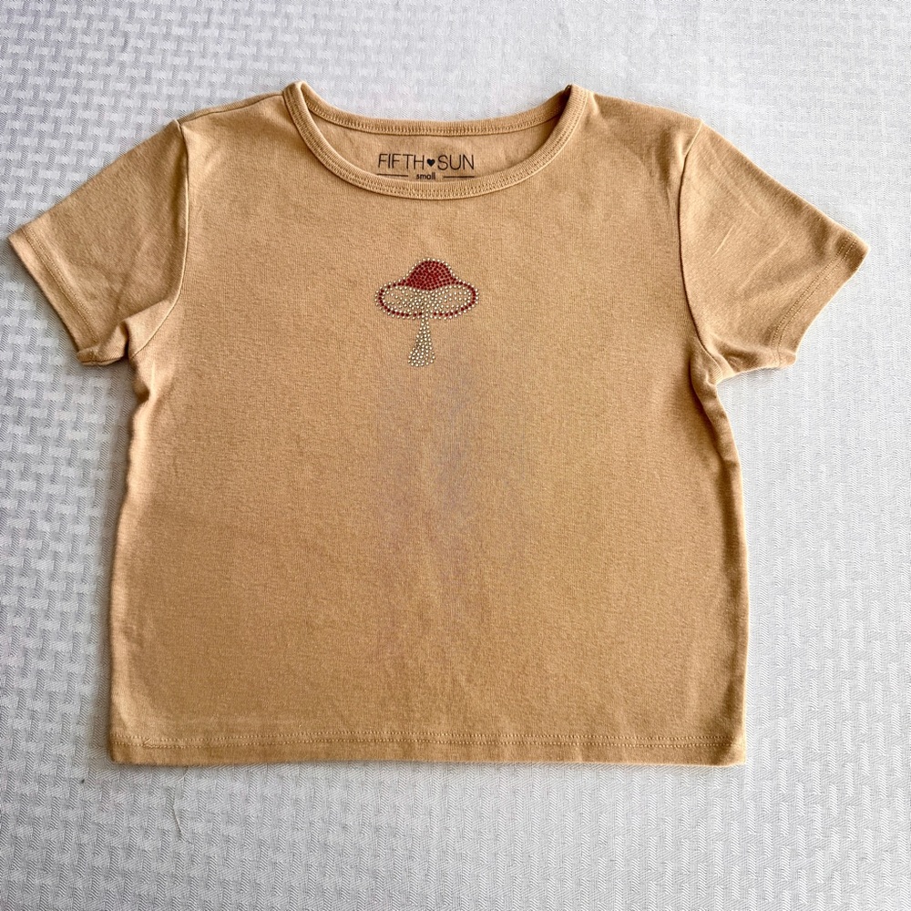 Fifth Sun Mushroom Rhinestone Baby Tee Tan Crop Top Y2K Small